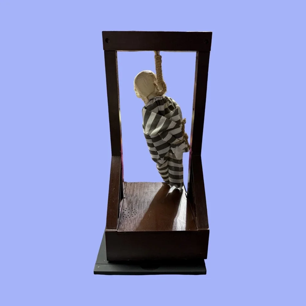 Magic Power Animated Skeleton Prisoner Gallows Halloween Prop 10809-P0003